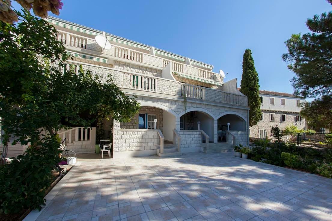 Apartments Paula بول المظهر الخارجي الصورة
